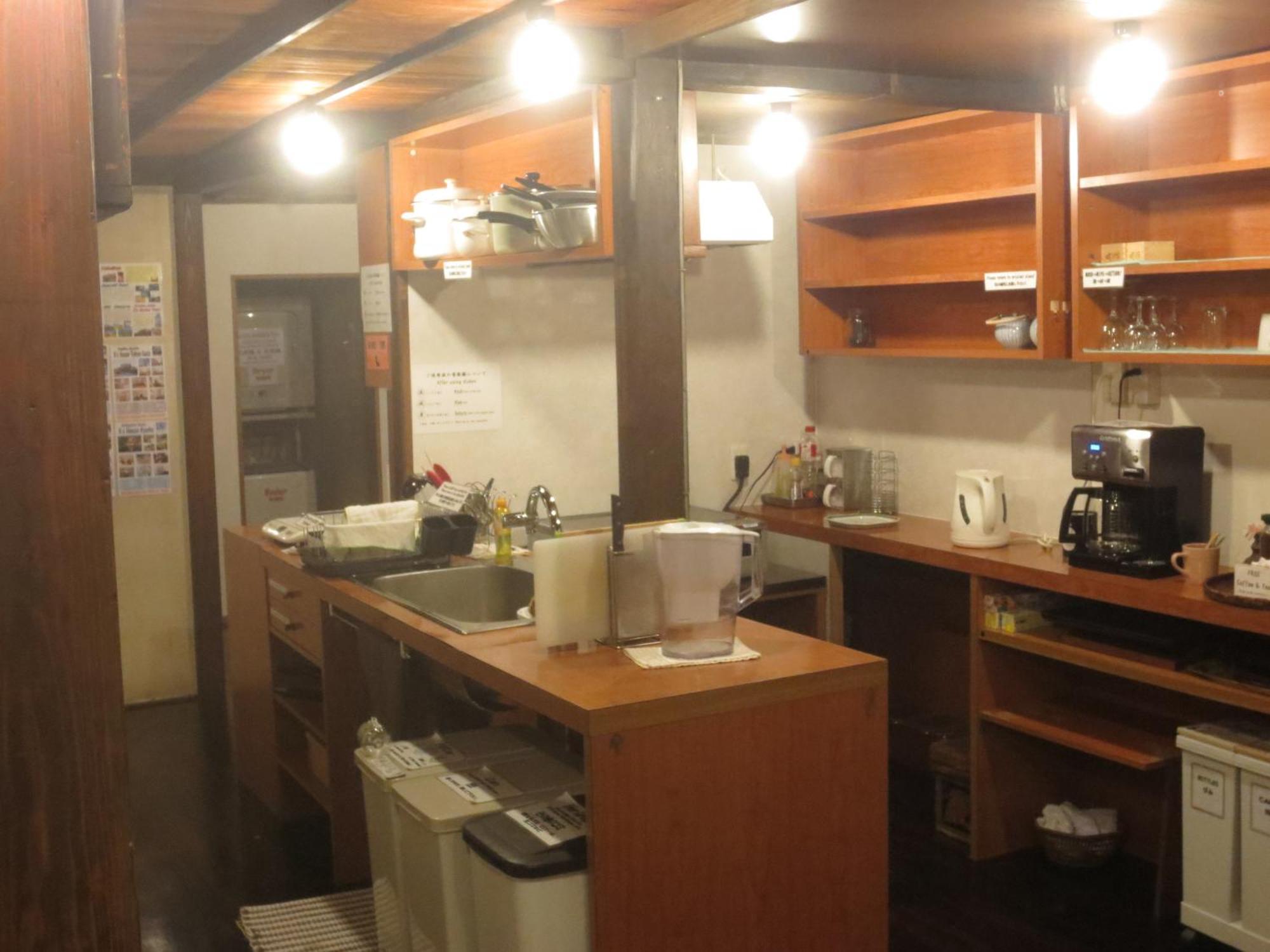 K'S House Ito Onsen - Historical Ryokan Hostel Екстер'єр фото
