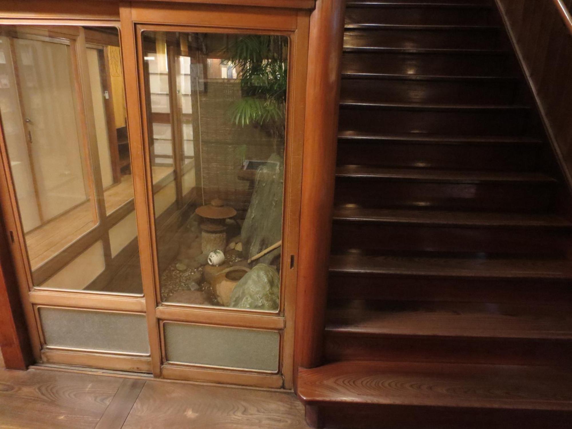 K'S House Ito Onsen - Historical Ryokan Hostel Екстер'єр фото