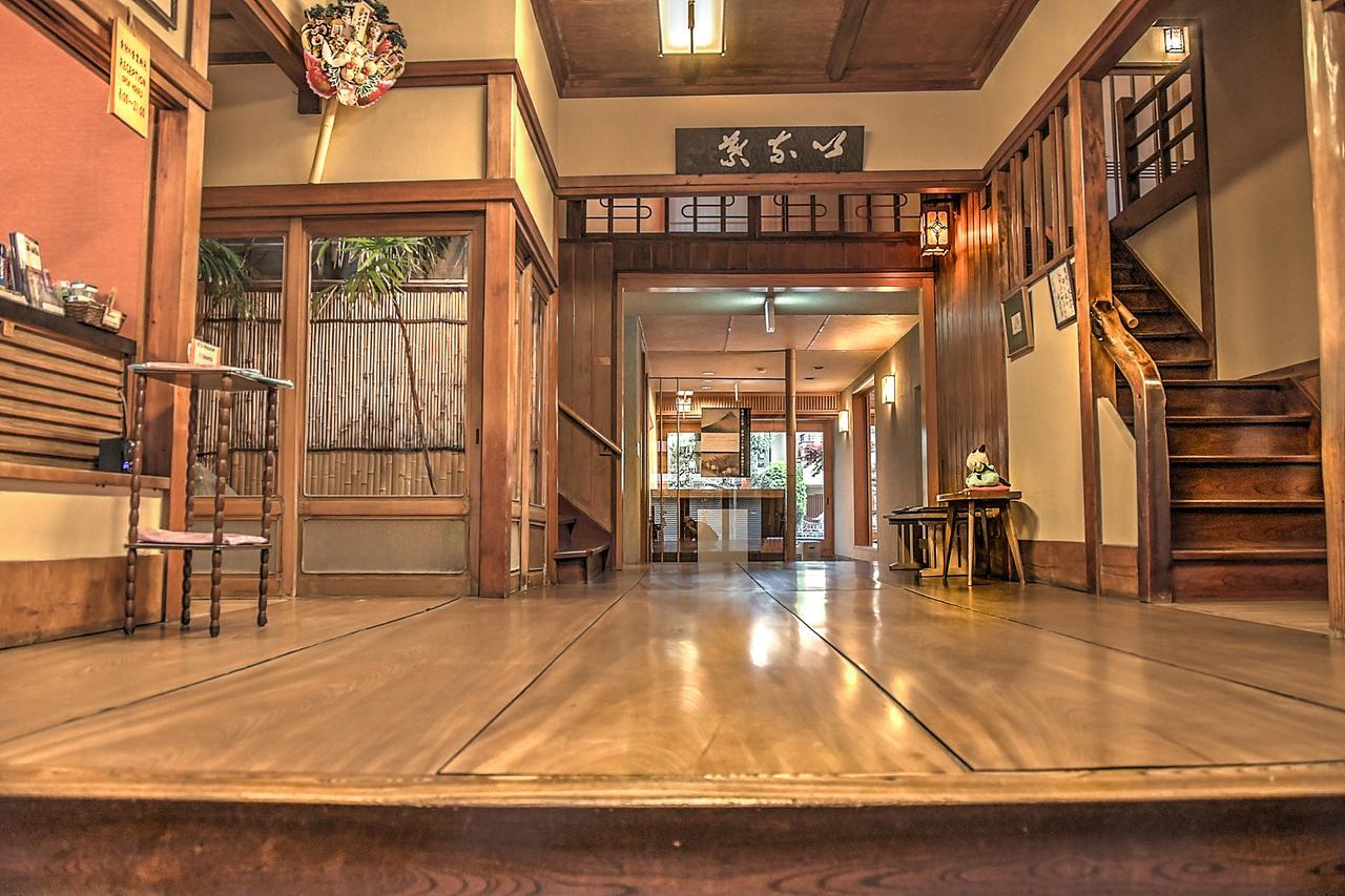 K'S House Ito Onsen - Historical Ryokan Hostel Екстер'єр фото
