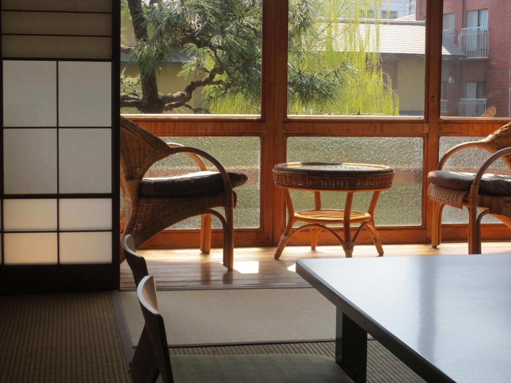 K'S House Ito Onsen - Historical Ryokan Hostel Екстер'єр фото