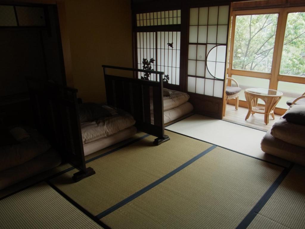 K'S House Ito Onsen - Historical Ryokan Hostel Екстер'єр фото