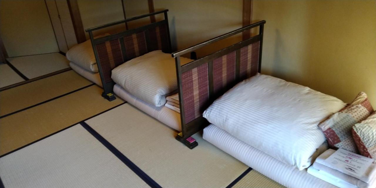 K'S House Ito Onsen - Historical Ryokan Hostel Екстер'єр фото